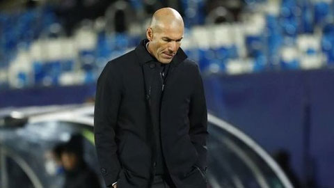 Real: Zidane đang tự làm khó mình