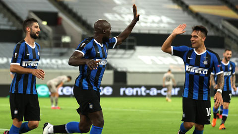 Inter thắng 8 trận liên tiếp ở Serie A: Nỗi lo vô hình và hữu hình
