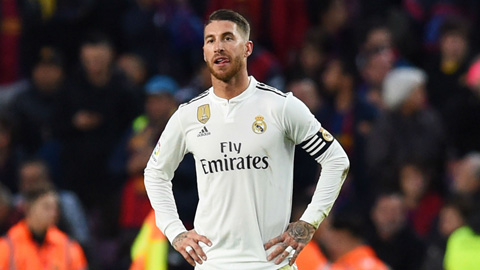 Ramos nói không với Real, bị Liverpool cản mũi vụ Alaba
