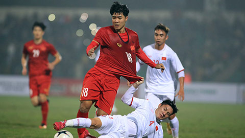 Độ vênh trình độ giữa đội tuyển Việt Nam và V.League