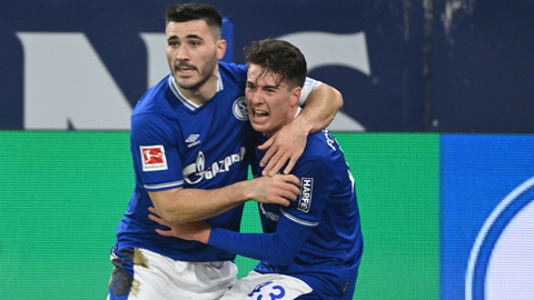 Vòng 15 Bundesliga: Schalke có chiến thắng đầu tiên sau ngót 1 năm Vòng 15 Bundesliga: Schalke có chiến thắng đầu tiên sau ngót 1 năm