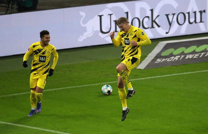 Haaland và Sancho tỏa sáng mang về chiến thắng cho Dortmund trước Leipzig