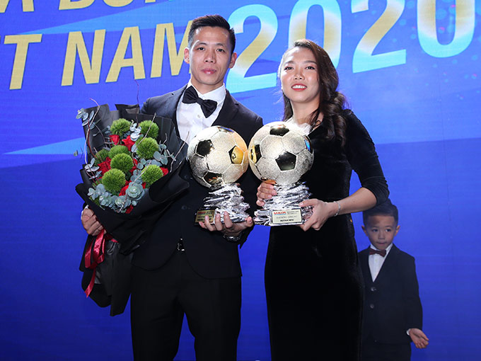 Văn Quyết giúp Hà Nội FC thiết lập các kỷ lục mới trong lịch sử Quả bóng Vàng 