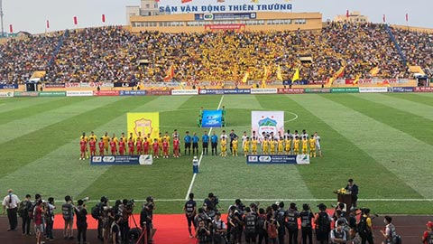 Vì sao Hà Nội FC sợ mất vía sân Thiên Trường của Nam Định?