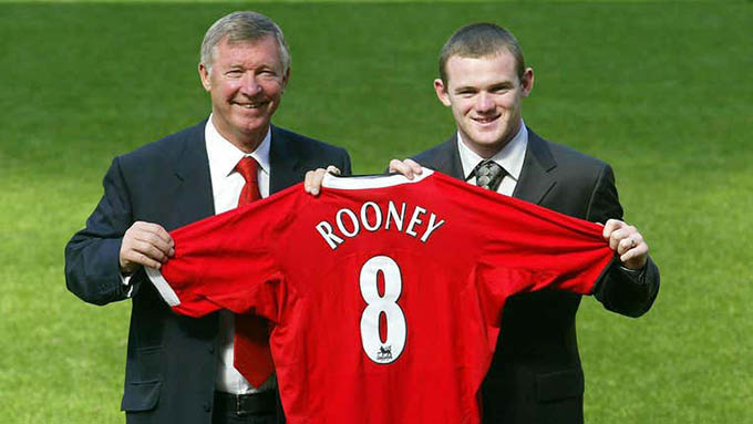 Sau khi tỏa sáng ở Everton và EURO 2004, Rooney chuyển tới Man United với giá 27 triệu bảng