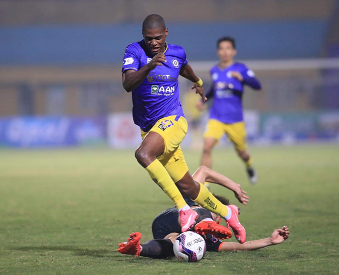 Hà Nội FC không còn khiến các đối thủ khiếp sợ - Ảnh: Phan Tùng 