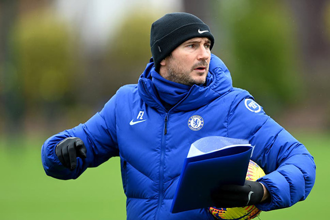 Lampard bị sa thải sau 18 tháng dẫn dắt Chelsea