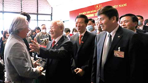 Tổng Bí thư, Chủ tịch nước Nguyễn Phú Trọng trong buổi gặp mặt các Nhà báo tại Trung tâm Báo chí, ngay sau khi bế mạc Đại hội XIII của Đảng- Ảnh: Như Ý