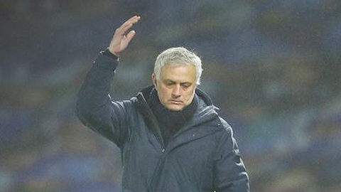 Mourinho vẫn khen học trò dù Tottenham thua trận thứ 2 liên tiếp trong 72 giờ