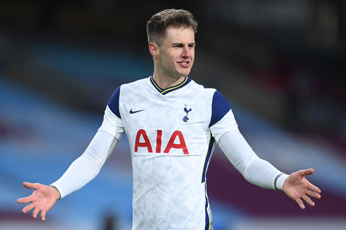 Rodon bất ngờ không có tên trong danh sách cầu thủ Tottenham dự Europa League