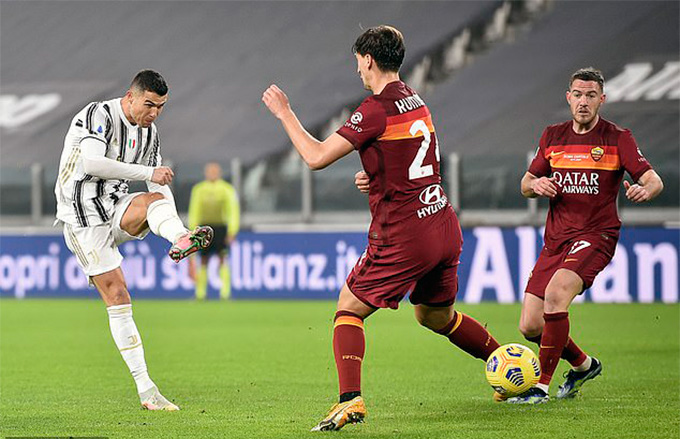Ronaldo mở tỷ số trận Juventus vs Roma