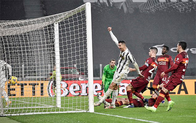 Bàn thứ 2 trong trận Juventus vs Roma