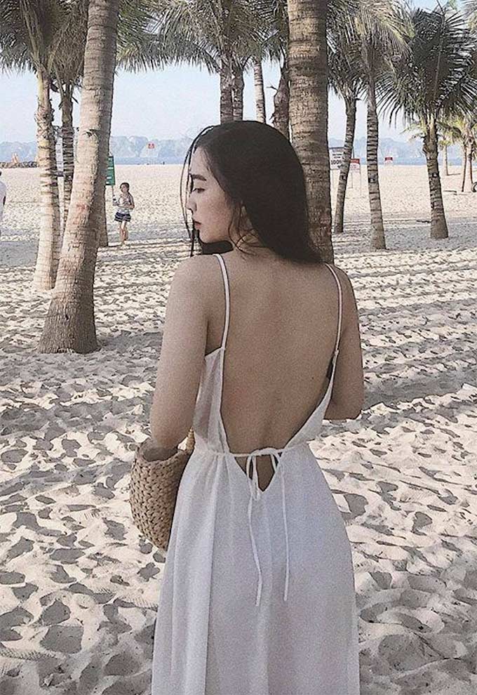 Ngày 7/7/2019, Hà Đức Chinh lần đầu công khai chuyện tình cảm với nàng hot girl Mai Hà Trang bằng cách đăng ảnh chụp chung và tag tên bạn gái sau nhiều lần cả hai lộ tin đồn hẹn hò. 