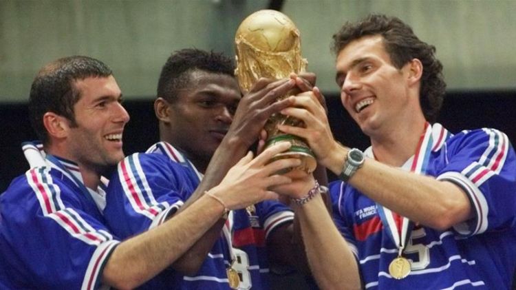 Những chức vô địch bóng đá gần nhất của ĐT Pháp đều gắn liền với các cầu thủ Da Đen, Ả Rập