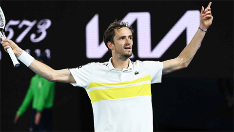 Daniil Medvedev đấu Djokovic ở chung kết Australian Open 2021