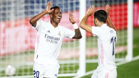 Vinicius cán mốc 100 trận cho Real