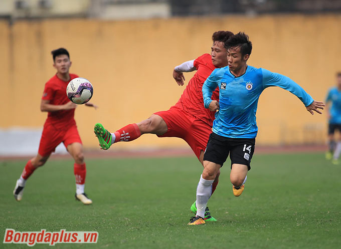 Đúng với tính chất của một trận giao hữu, HLV Chu Đình Nghiêm đưa ra nhiều thử nghiệm trong trận đấu với Phú Thọ vào chiều nay (6/3).