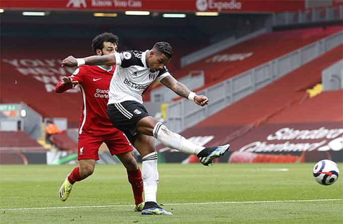 Salah mắc sai lầm tạo điều kiện cho Lemina dứt điểm tung lưới Liverpool