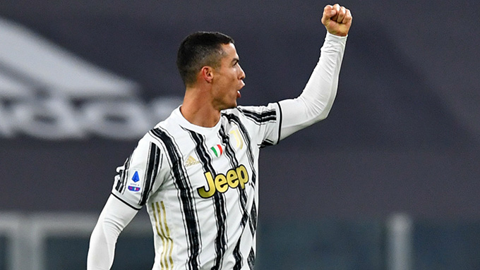 Ronaldo sẽ giúp Juventus ngược dòng giành vé vào tứ kết?