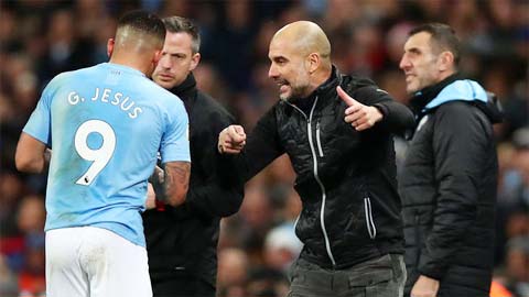 Gabriel Jesus, vật cản trên đường 'tiến thân' của Pep 