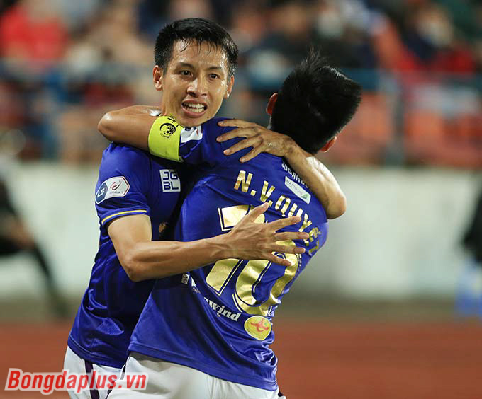 Hà Nội FC có chiến thắng đầu tiên tại V.League 2021 
