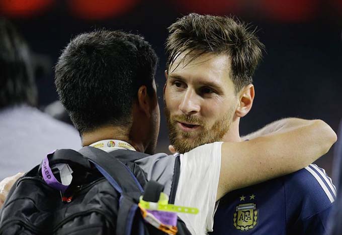 Messi không có duyên với ĐTQG
