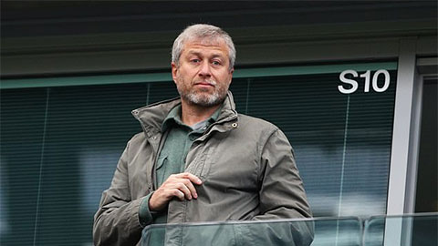 Tại sao ông chủ Roman Abramovich của Chelsea thay HLV như 'thay áo'