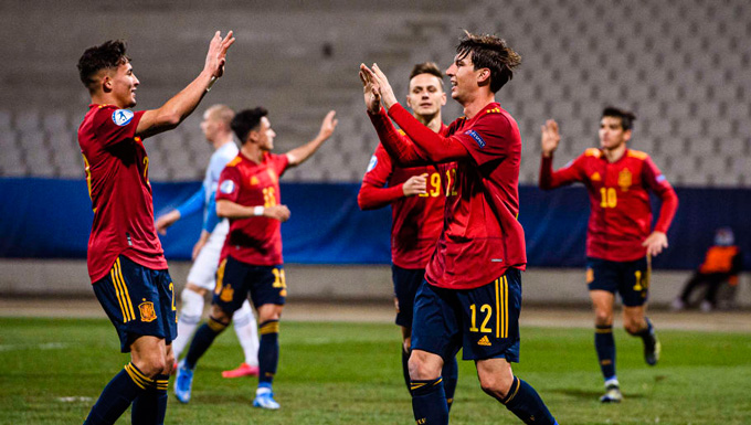 U21 Tây Ban Nha cũng đại thắng U21 Slovenia với tỷ số 3-0