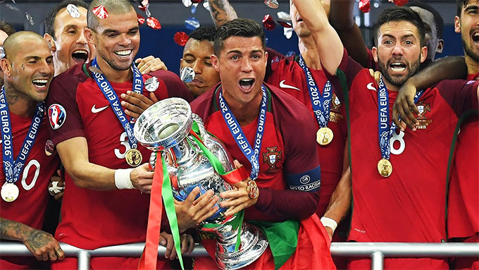 ĐT Bồ Đào Nha từng vô địch EURO 2016 bằng lối chơi tập thể gắn kết