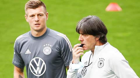 Kroos sẽ là cơn đau đầu của HLV Loew Kroos sẽ là cơn đau đầu của HLV Loew