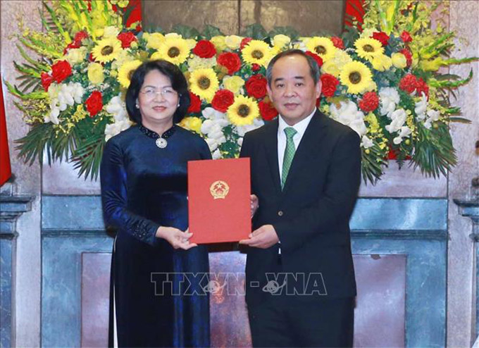Ông Lê Khánh Hải được trao Quyết định bổ nhiệm làm Chủ nhiệm Văn phòng Chủ tịch nước