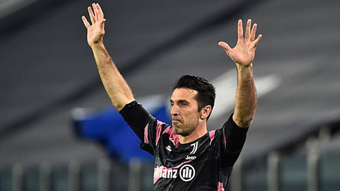 Buffon muốn rời Juventus trước khi treo găng