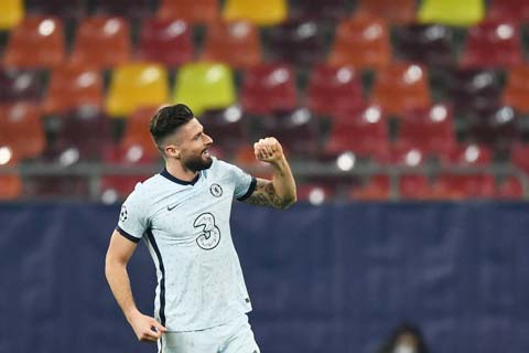 Giroud từng được nhiều CLB của Italia theo đuổi, nhưng nay đã luống tuổi thì anh khó neo đậu ở Serie A