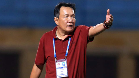 HLV Hoàng Văn Phúc dẫn dắt Hà Nội FC