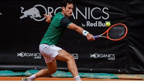 Gianluca Mager vô địch Andalucia Open 2021, sẽ trở lại top 100 ATP Gianluca Mager vô địch Andalucia Open 2021, sẽ trở lại top 100 ATP