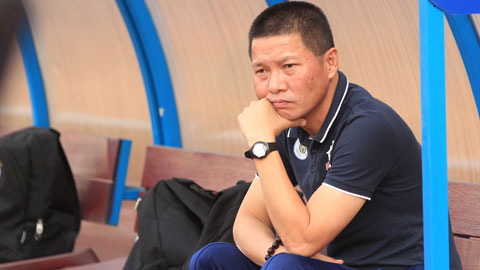 Hà Nội FC chia tay HLV Chu Đình Nghiêm: Người hùng cũng khóc