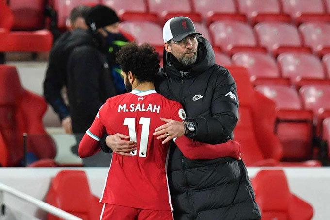 HLV Klopp và ngôi sao số 1 Salah có thể là những người đầu tiên rời Liverpool sau mùa giải này