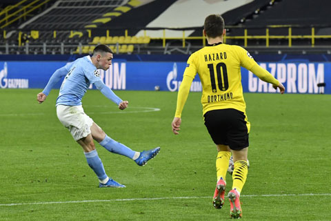 Cú sút quyết đoán nâng tỷ số lên 2-1 của Foden đã chấm dứt mọi kháng cự của Dortmund