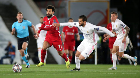 Trận hòa không bàn thắng trước Real ngay tại Anfiled đã chính thức biến Liverpool (áo đỏ) thành kẻ trắng tay ở mùa 2020/21