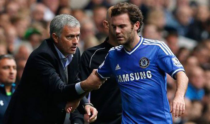Mata bị Mourinho bán sáng MU và sau này phải gắng gượng làm việc cùng tại Old Trafford