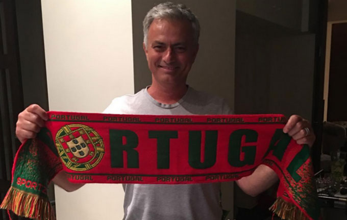 Dẫn dắt ĐT Bồ Đào Nha là mong muốn từ lâu của Mourinho