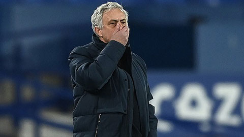 Mourinho rời Tottenham mang theo thành tích tệ nhất sự nghiệp