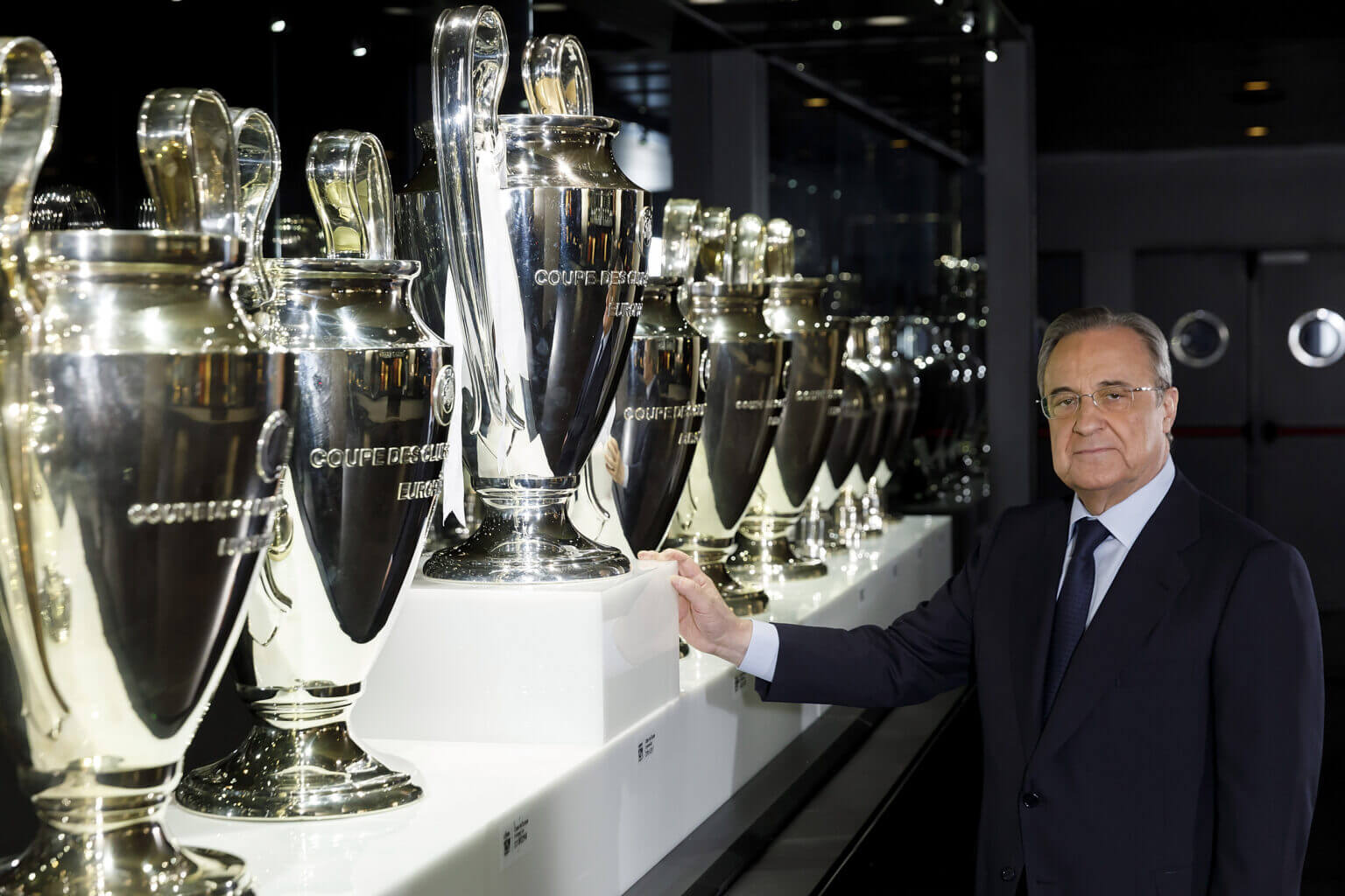 Nhưng chính chủ tịch Perez của Real Madrid mới là người khơi mào ý tưởng về Super League
