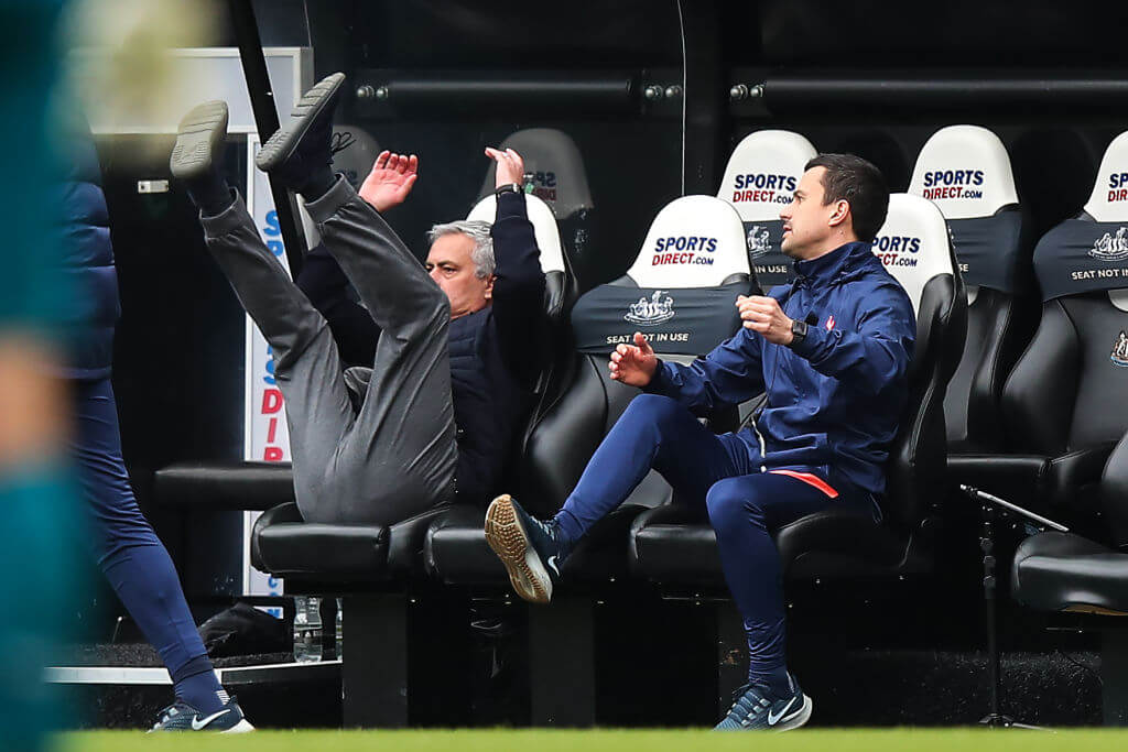 Mourinho thường chỉ trích các cầu thủ vì thường để thủng lưới vào phút cuối như trong trận hoà Newcastle