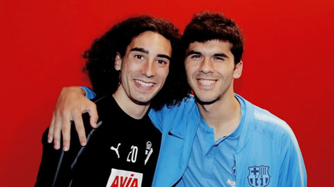 Marc Cucurella (trái) đã được Getafe mua đứt còn Carles Alena đang được Barca gửi đi theo dạng cho mượn