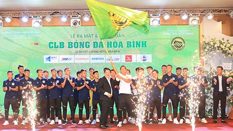 Hoà Bình FC trình làng bóng đá Việt Nam