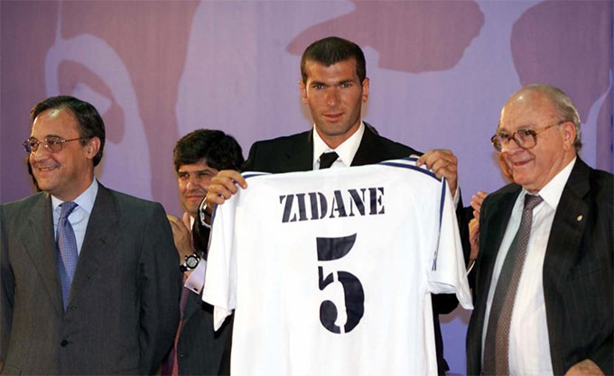 Zidane là 1 trong những ngôi sao trong dải thiên hà Real