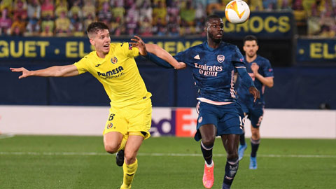 Ghi bàn vào lưới Villarreal đêm nay là cách Pepe (phải) khẳng định đẳng cấp của mình ở Arsenal