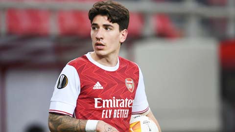 Bellerin dẫn đầu đợt 'xả hàng' của Arsenal