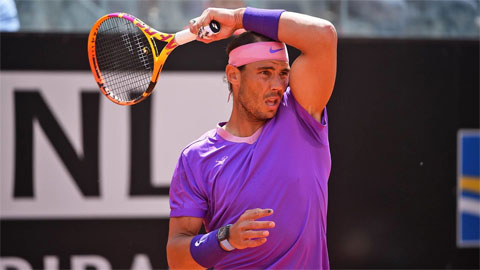 Nadal cứu hai match-point, ngược dòng vào tứ kết Italian Open 2021